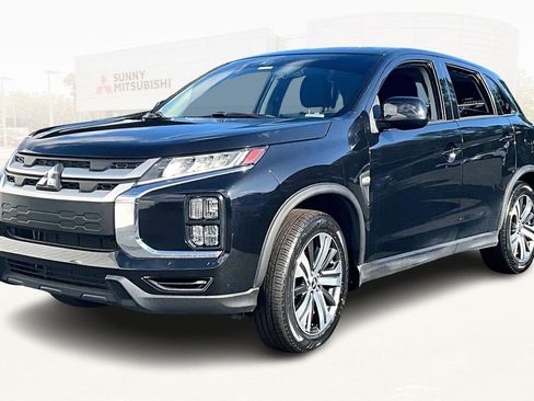 Used 2022 Mitsubishi Outlander Sport ES image 1