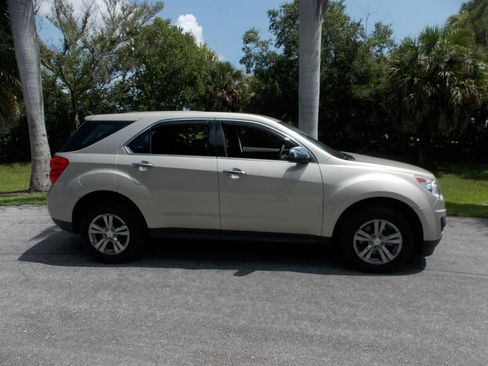 Used 2015 Chevrolet Equinox LS FWD image 6