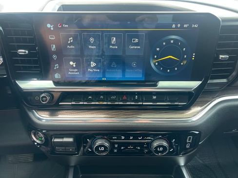 Used 2024 Chevrolet Silverado 1500 RST w/ Max Trailering Package AWD/4WD image 23