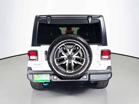 Used 2024 Jeep Wrangler Sport S w/ Convenience Group image 8