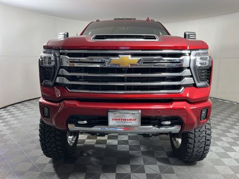 Used 2024 Chevrolet Silverado 3500 High Country w/ Technology Package image 7