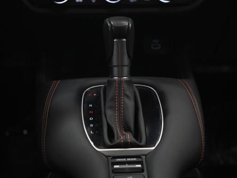 Used 2024 Honda HR-V Sport image 18