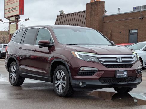 Used 2016 Honda Pilot EX image 5