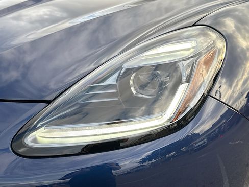 New 2025 Maserati Grecale Modena image 9