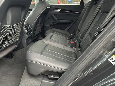 Used 2019 Audi Q5 2.0T Premium image 21