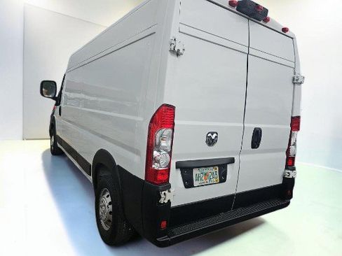 Used 2023 RAM ProMaster 2500 FWD image 4