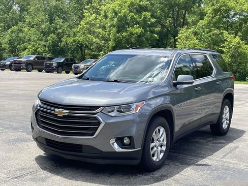 Used 2021 Chevrolet Traverse LT w/ LPO, Floor Liner Package AWD/4WD image 7