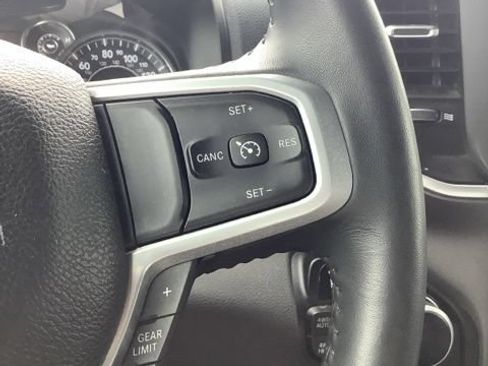 Used 2022 RAM 1500 Big Horn AWD/4WD image 22