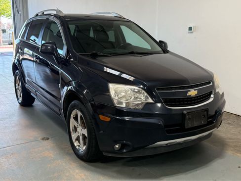 Used 2014 Chevrolet Captiva Sport LT w/ Convenience Package FWD image 5