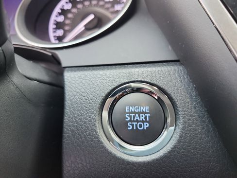 Used 2024 Toyota Camry XLE image 30