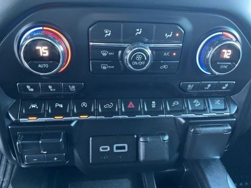 Used 2019 Chevrolet Silverado 1500 High Country w/ Technology Package image 18