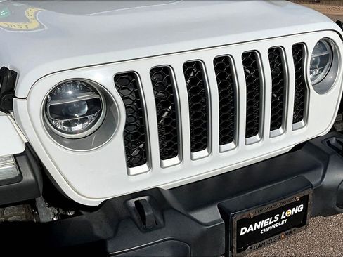 Used 2021 Jeep Gladiator Overland w/ Popular Equipment Package image 31