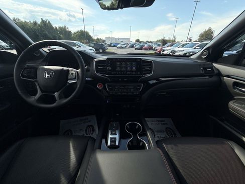Used 2026 Honda Ridgeline Black Edition image 23