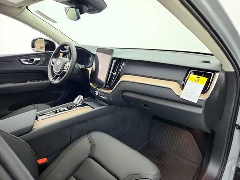 New 2026 Volvo XC60 T8 Plus image 13