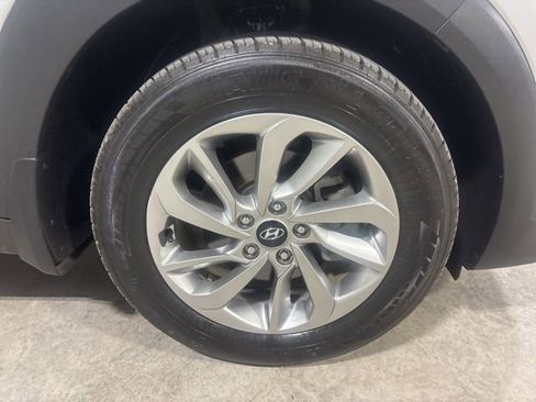 Used 2018 Hyundai Tucson SE image 29