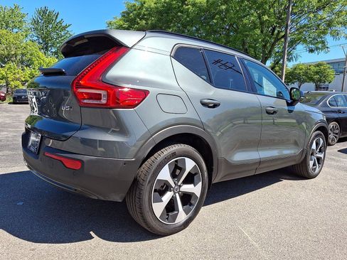 Certified 2026 Volvo XC40 B5 Plus AWD/4WD image 6