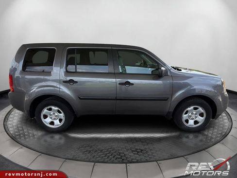 Used 2015 Honda Pilot LX image 6