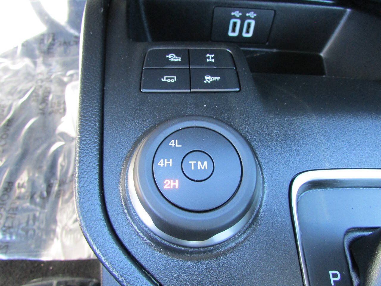 Used 2022 Ford Ranger XLT w/ Equipment Group 301A Mid AWD/4WD image 23