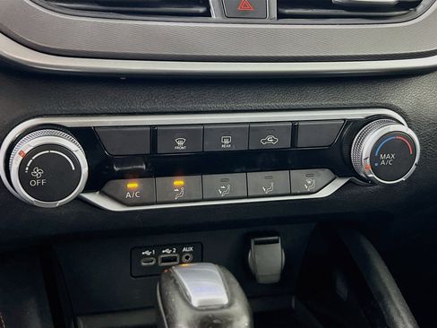 Used 2025 Nissan Altima 2.5 SR FWD image 26