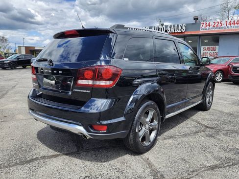 Used 2016 Dodge Journey Crossroad w/ Quick Order Package 28V AWD/4WD image 4