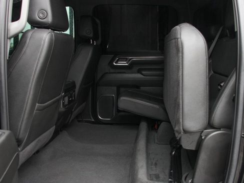 Used 2024 Chevrolet Silverado 2500 LTZ w/ LTZ Convenience Package image 35