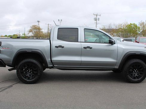 Certified 2023 Chevrolet Colorado Trail Boss w/ Advanced Trailering Package AWD/4WD image 8