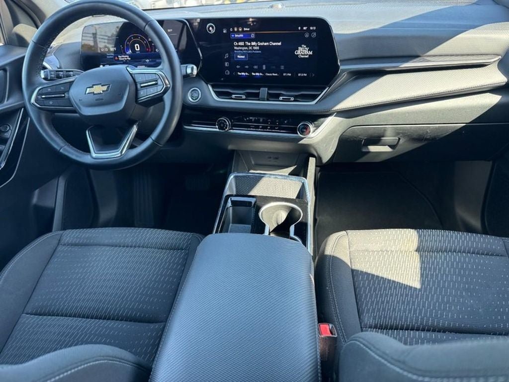 Used 2025 Chevrolet Equinox LT AWD/4WD image 29