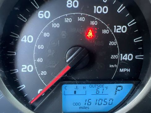 Used 2014 Toyota RAV4 LE AWD/4WD image 15