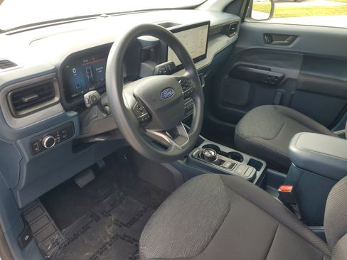Used 2025 Ford Maverick XL image 15