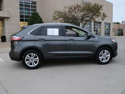 Used 2020 Ford Edge SEL w/ Convenience Package AWD/4WD image 6