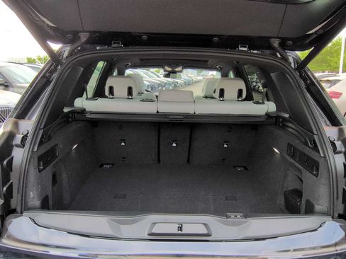 Used 2026 BMW X5 xDrive50e w/ M Sport Package AWD/4WD image 37