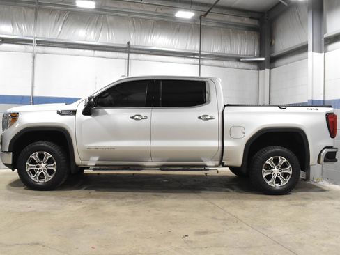 Used 2021 GMC Sierra 1500 SLT w/ SLT Convenience Package image 25