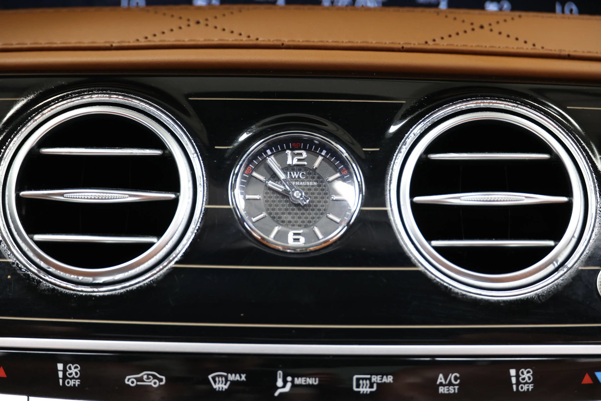 Used 2019 Mercedes-Benz Maybach S 560 4MATIC image 47