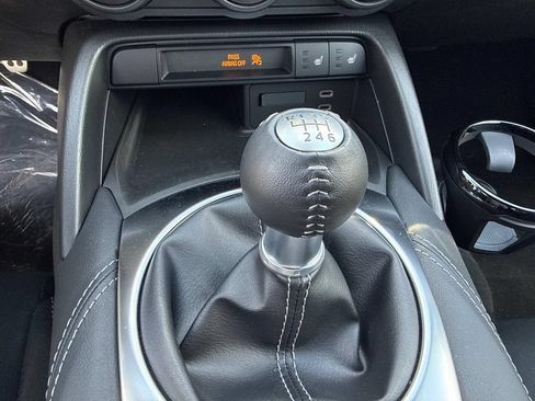 New 2026 MAZDA MX-5 Miata Club w/ Interior Package RWD image 28