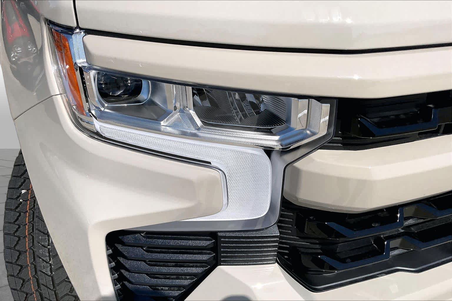 New 2026 Chevrolet Silverado 1500 RST AWD/4WD image 13