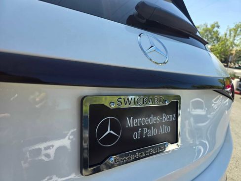 Used 2026 Mercedes-Benz GLC 300 image 16