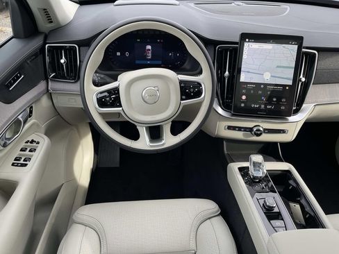 New 2026 Volvo XC90 B6 Ultra image 13