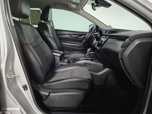Used 2022 Nissan Rogue Sport SV w/ Technology Package AWD/4WD image 33
