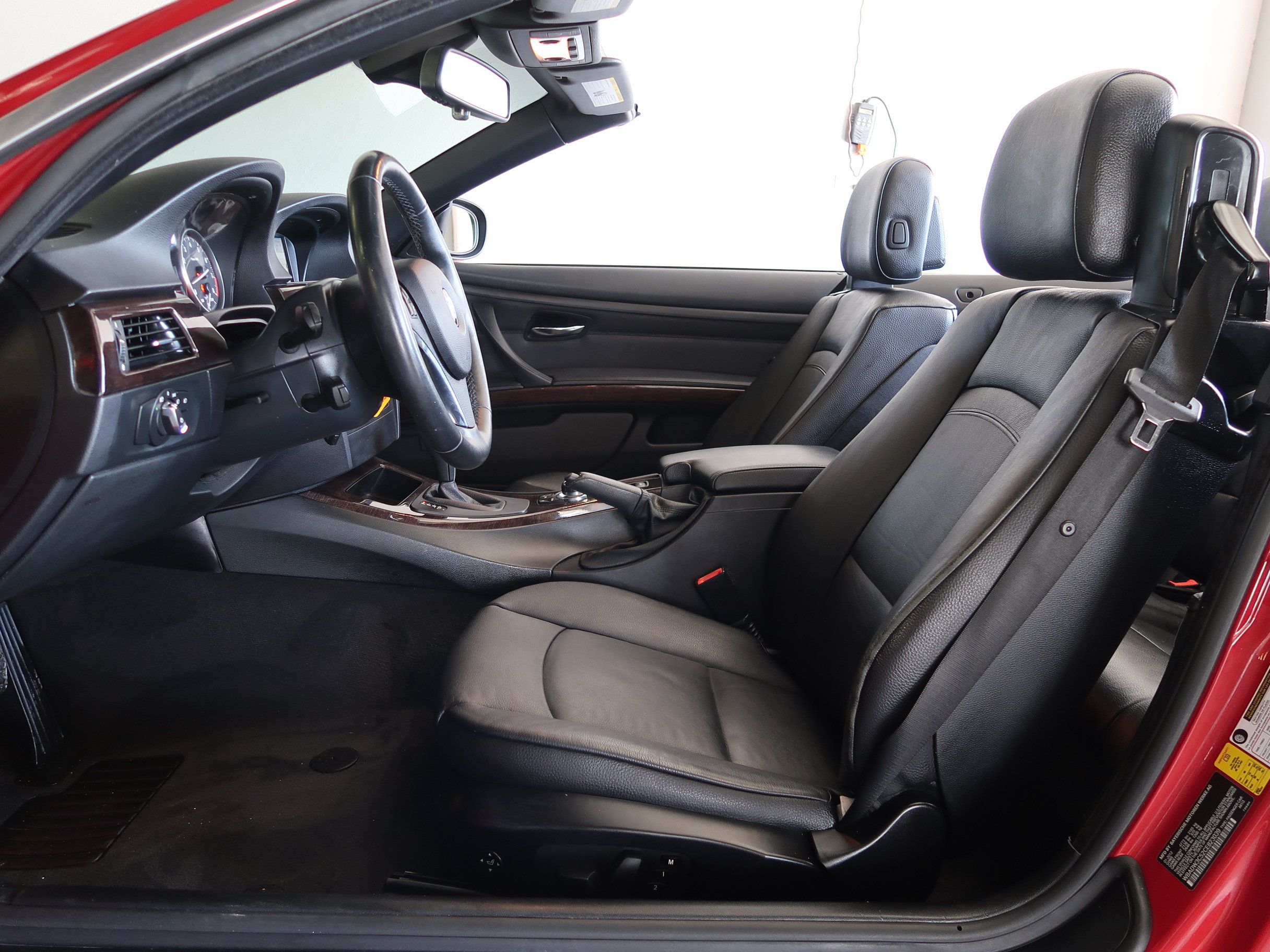 Used 2012 BMW 328i Convertible RWD image 21