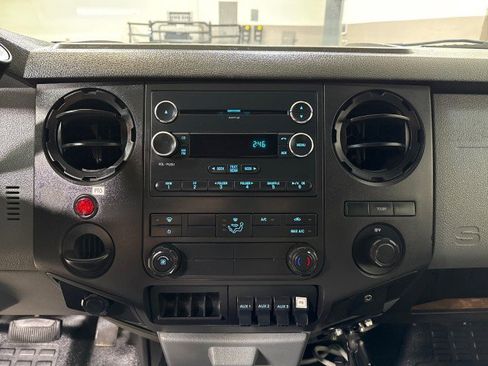 Used 2011 Ford F550 2WD Regular Cab Super Duty w/ Payload Upgrade Pkg image 20