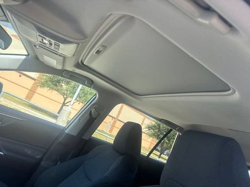 Used 2024 Toyota RAV4 XLE w/ Convenience Package FWD image 11