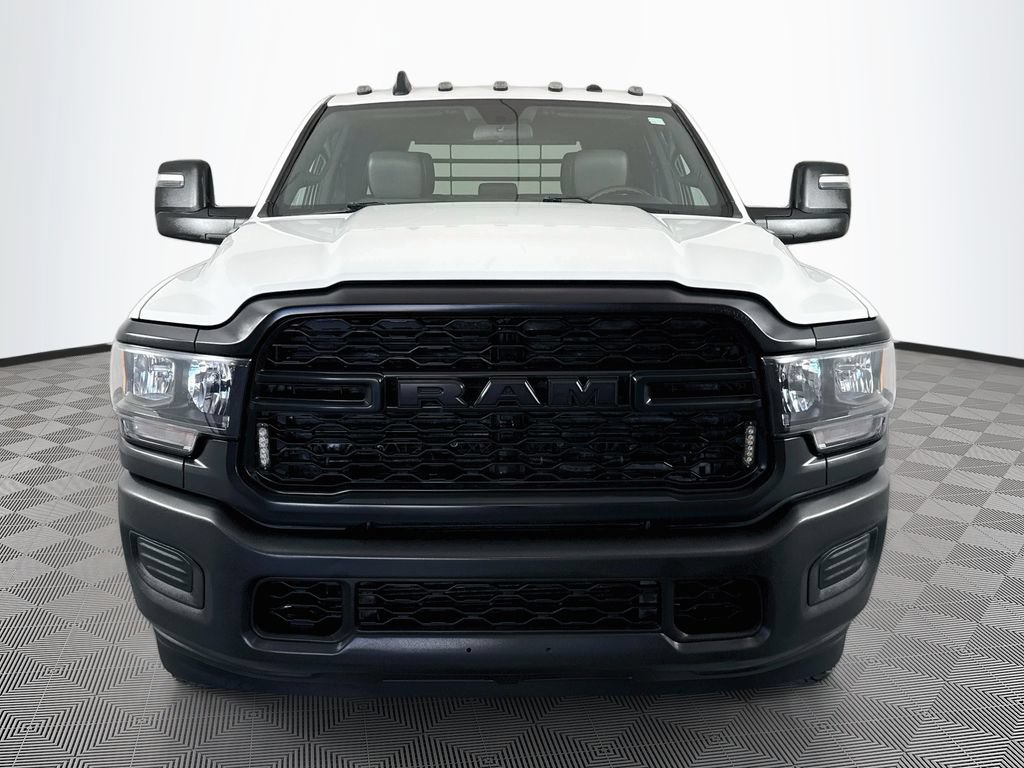 Used 2024 RAM 3500 Tradesman AWD/4WD image 2