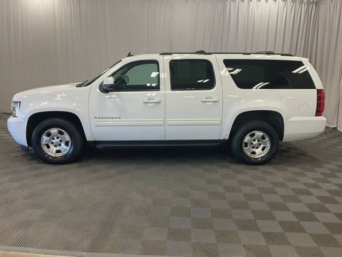 Used 2014 Chevrolet Suburban LS AWD/4WD image 10