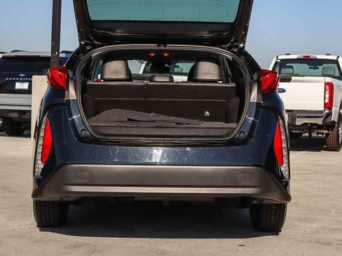 Used 2022 Toyota Prius Prime XLE FWD image 25