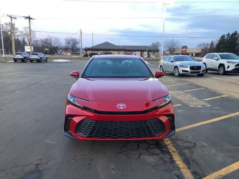 New 2026 Toyota Camry SE w/ Multimedia Upgrade Package image 2