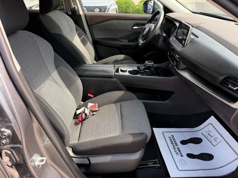 Certified 2023 Nissan Rogue SV AWD/4WD image 32