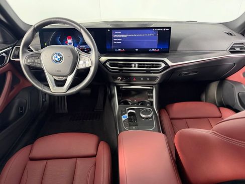 Used 2023 BMW i4 eDrive40 w/ Premium Package RWD image 11