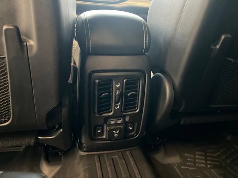 Used 2023 Dodge Durango SRT w/ Black Package AWD/4WD image 11