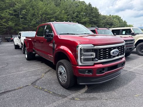 New 2026 Ford F450 Platinum AWD/4WD image 3