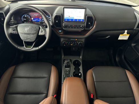 Used 2024 Ford Bronco Sport Badlands w/ Premium Package image 14